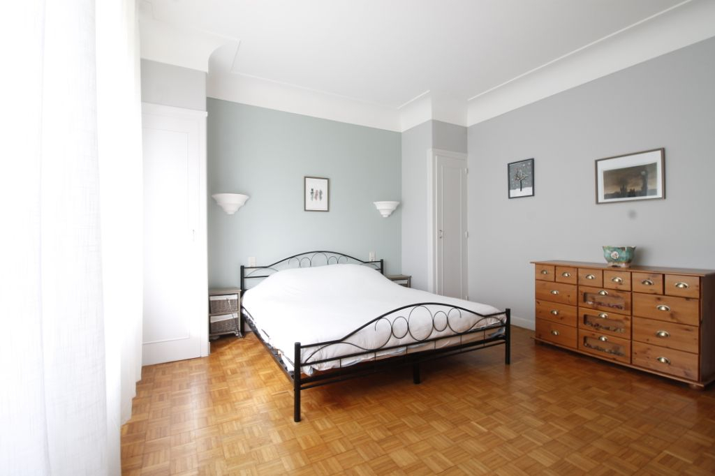 Maison T12 à Saint erblon