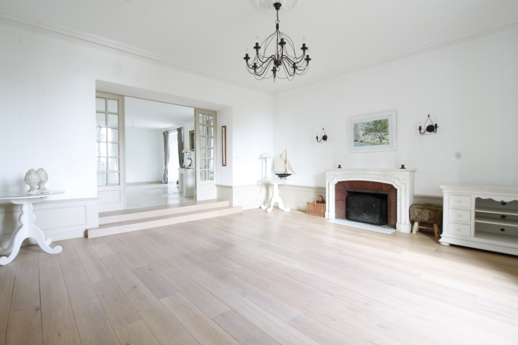 Maison T7 à Marcille robert