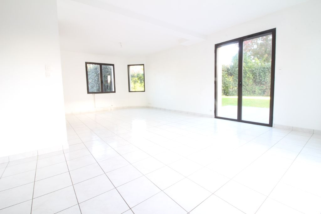 Maison T5 à Nouvoitou