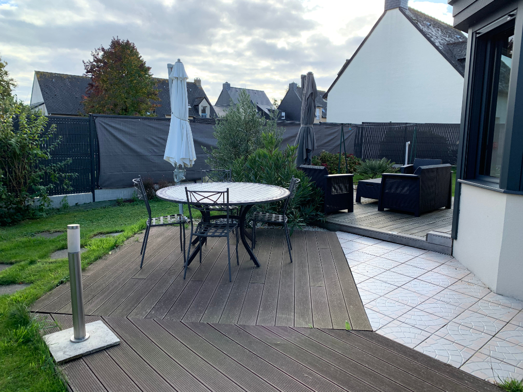 Maison T6 à Tinteniac