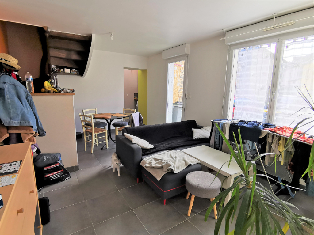 Immeuble T10 à Romille