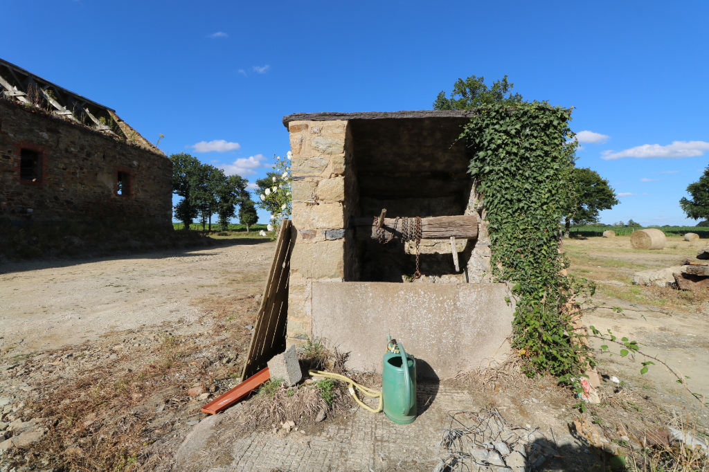 Maison T6 à Pipriac