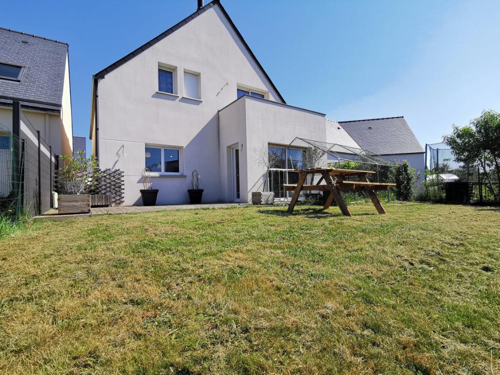 Maison T6 à Montfort sur meu