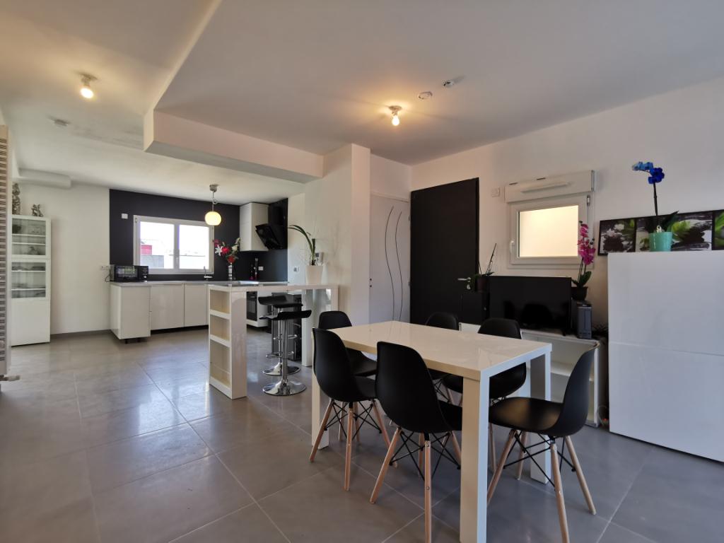 Maison T6 à Montfort sur meu