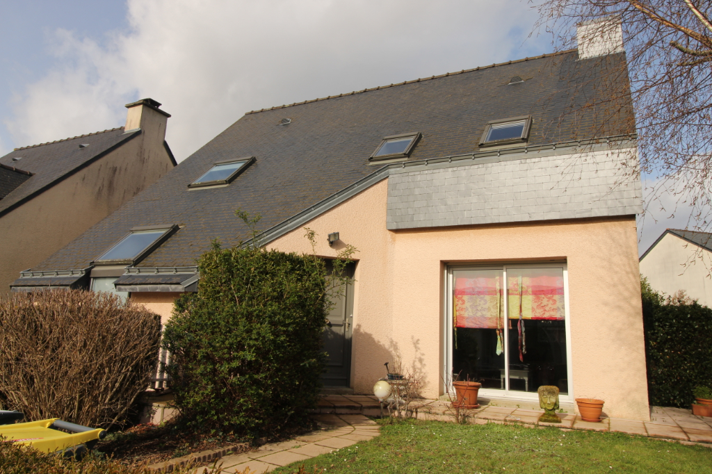 Maison T6 à Saint jacques de la lande