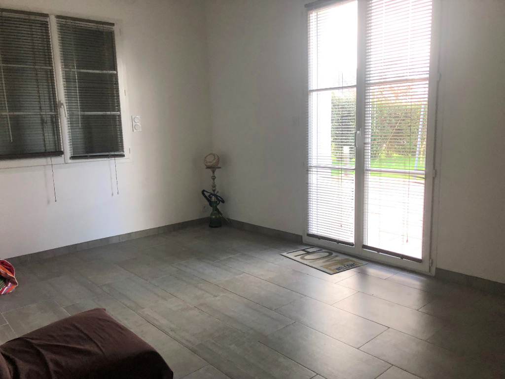 Maison T6 à Crevin
