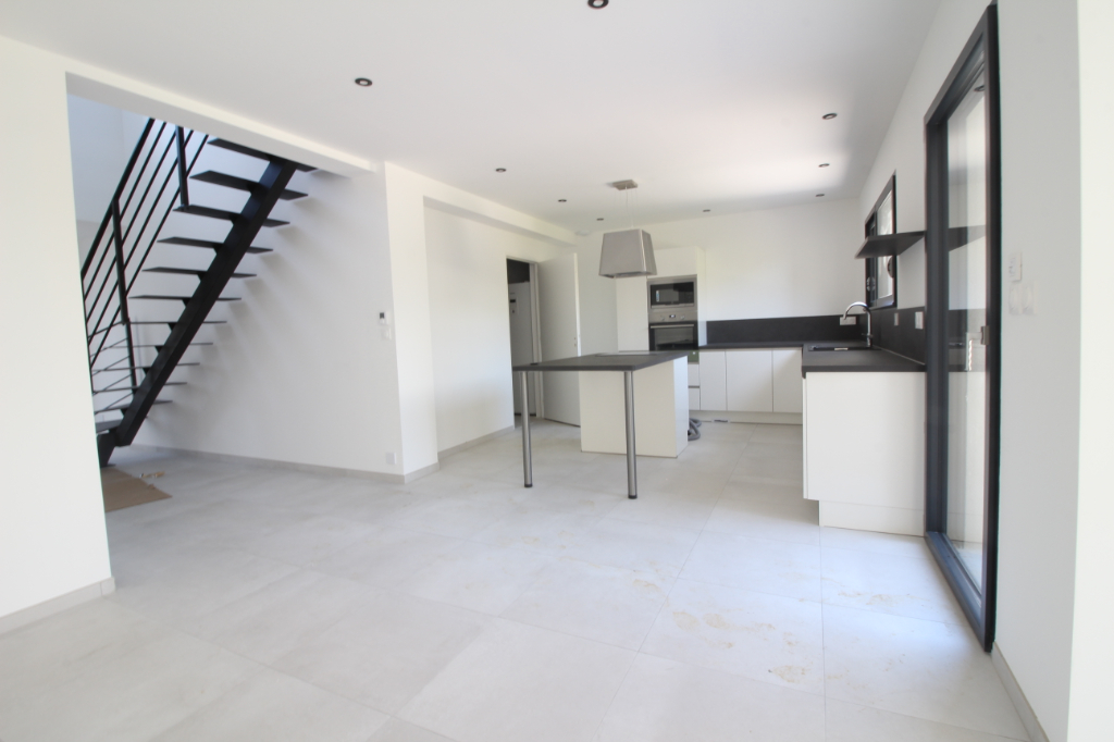 Maison T6 à Chateaugiron