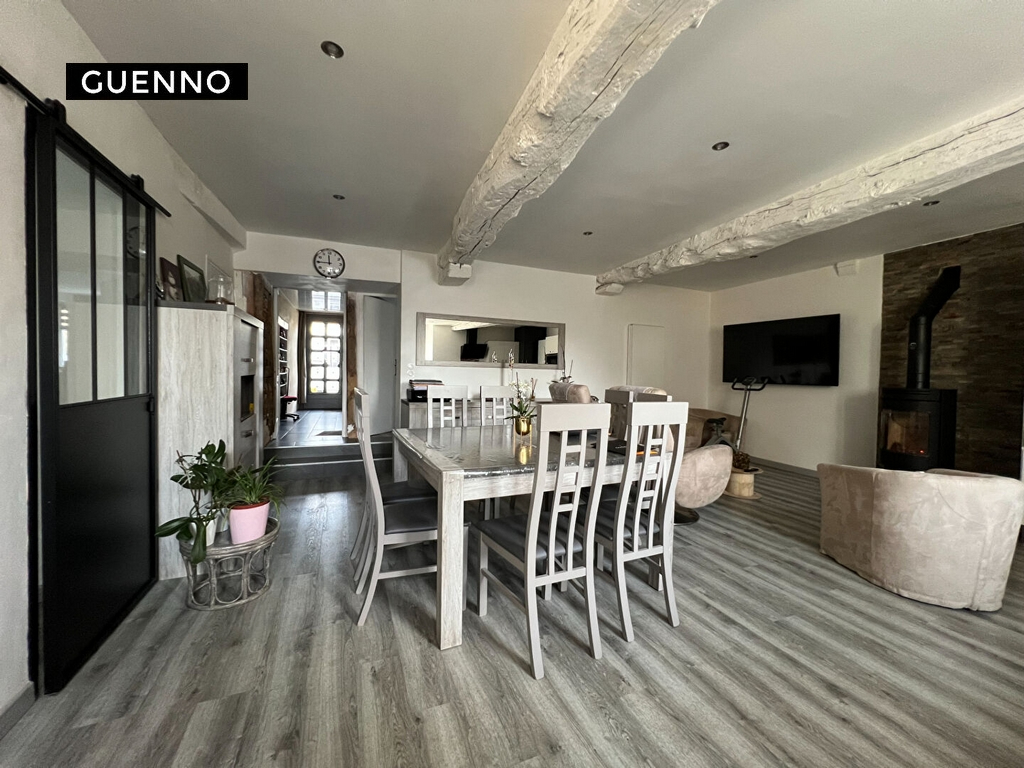 Maison T5 à Illifaut
