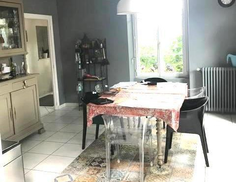 Maison T12 à Fougeres
