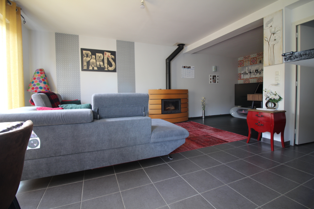 Maison T5 à Noyal chatillon sur seiche