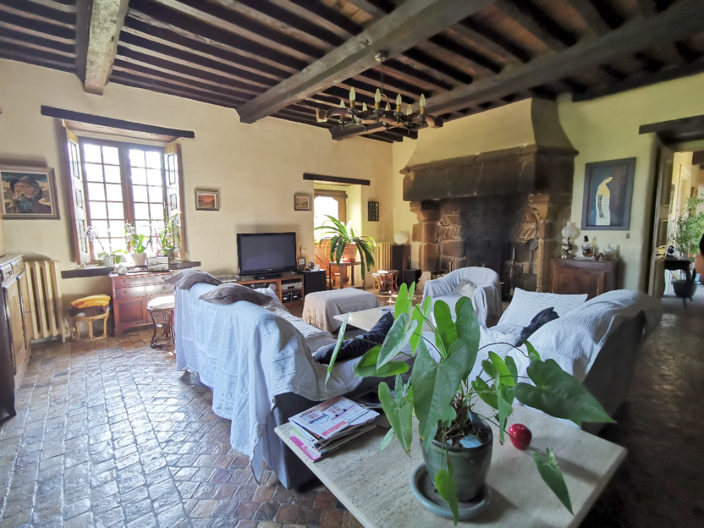 Maison T9 à Vezin le coquet