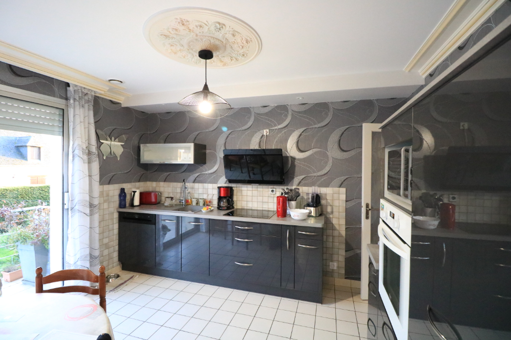 Maison T6 à Bain de bretagne