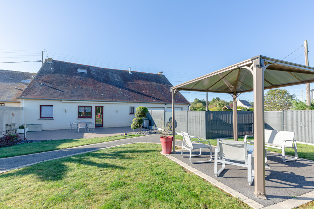 Maison T7 à Breal sous montfort