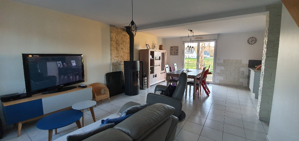 Maison T5 à Mezieres sur couesnon