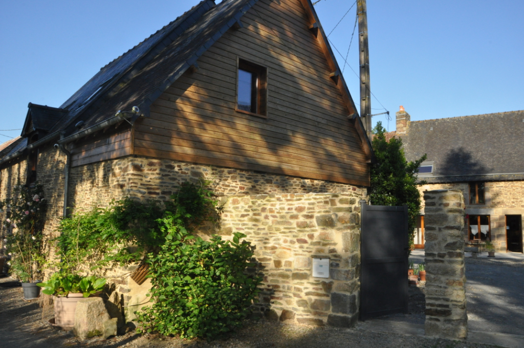 Maison T8 à Bazouges la perouse