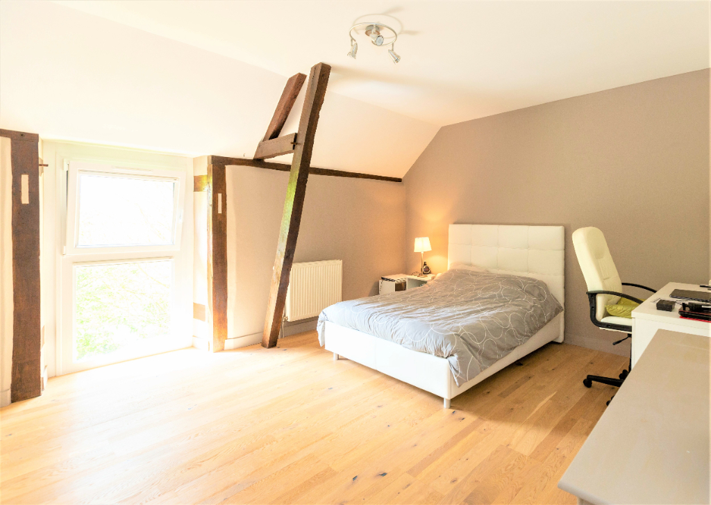 Maison T8 à Acigne