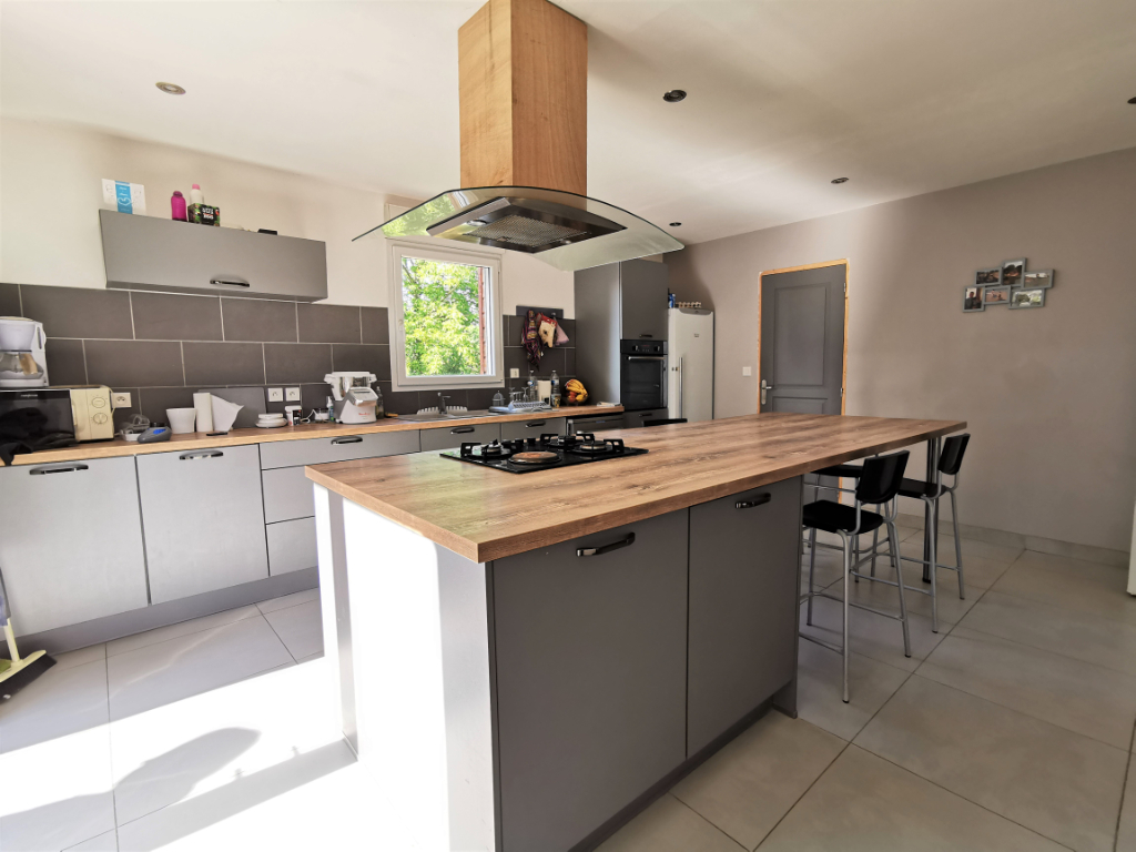 Maison T10 à Geveze