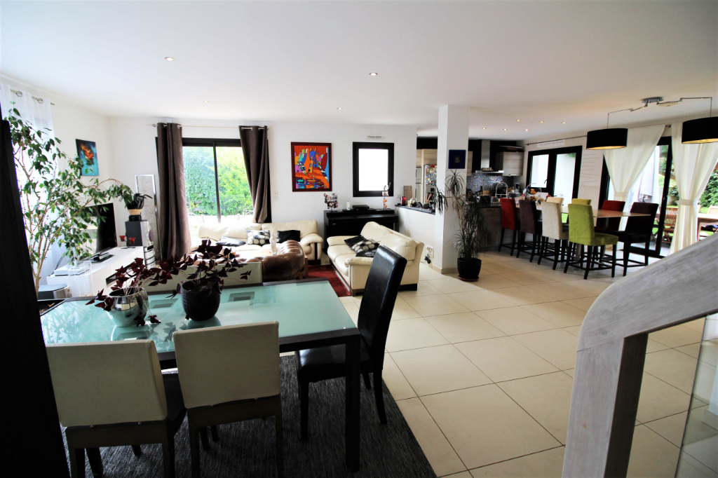 Maison T7 à Noyal sur vilaine