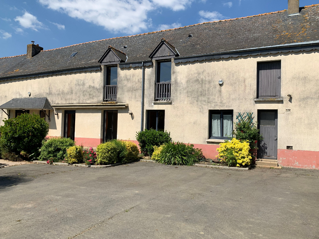 Maison T6 à Bédée