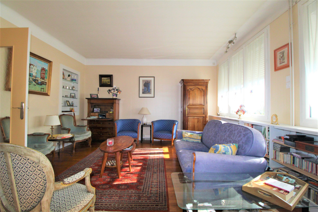 Maison T10 à Rennes