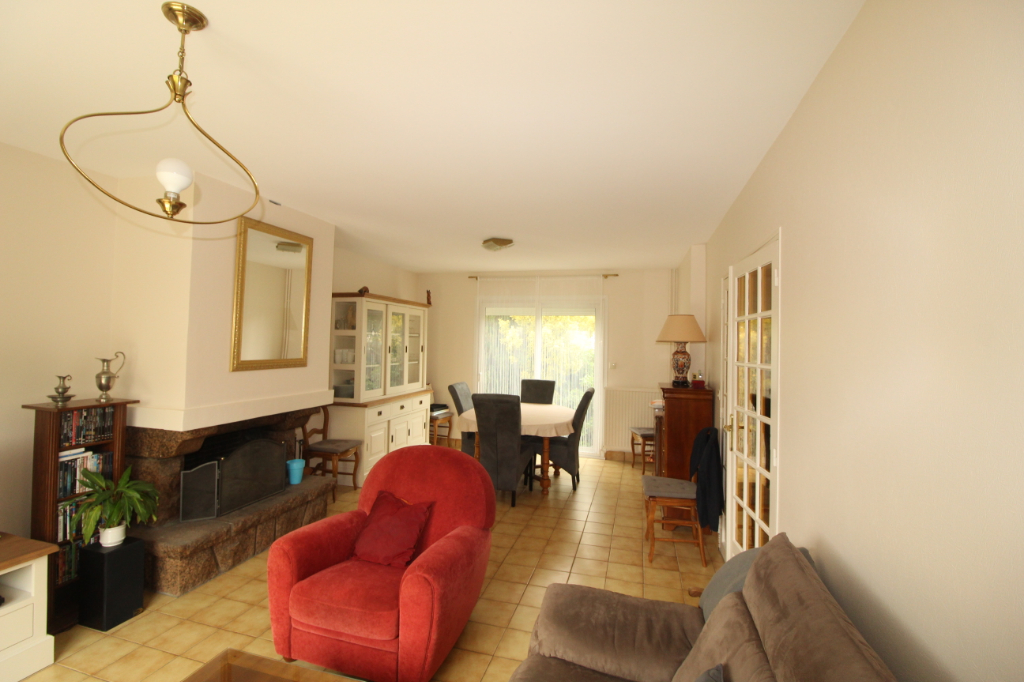 Maison T5 à Chartres de bretagne