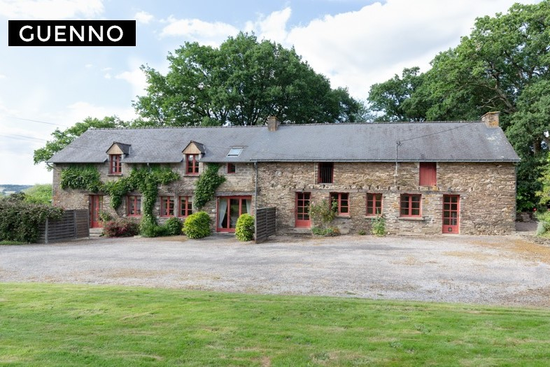 Maison T7 à Maure de bretagne