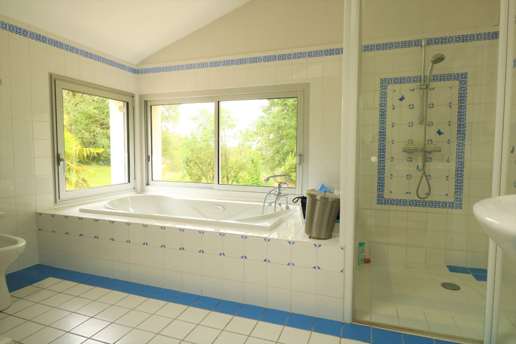 Maison T6 à Laillé