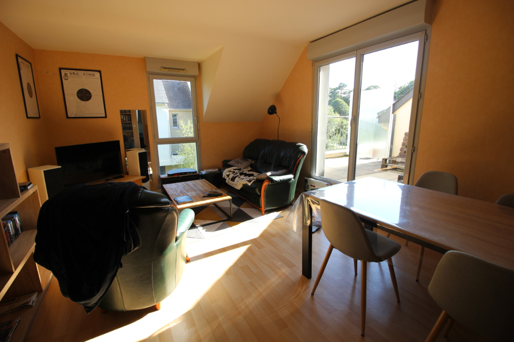 Appartement T3 à Bourg des comptes
