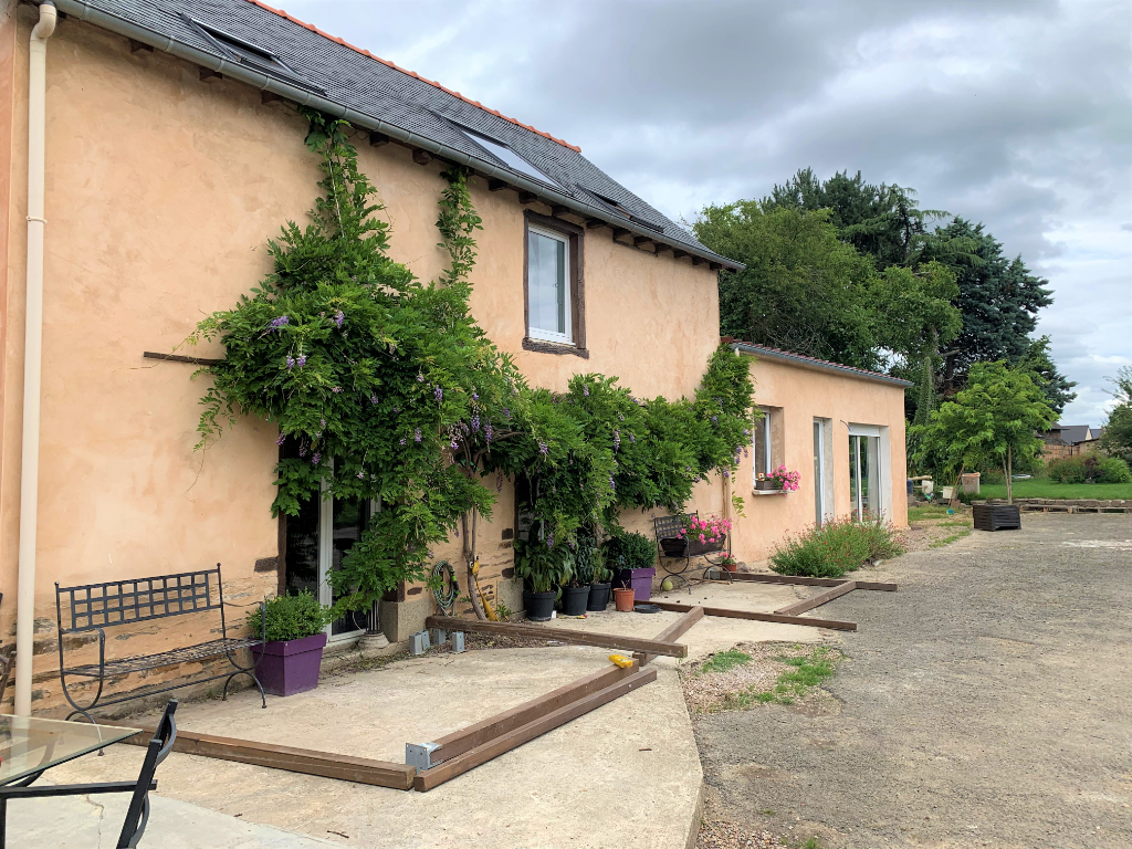 Maison T8 à Boisgervilly
