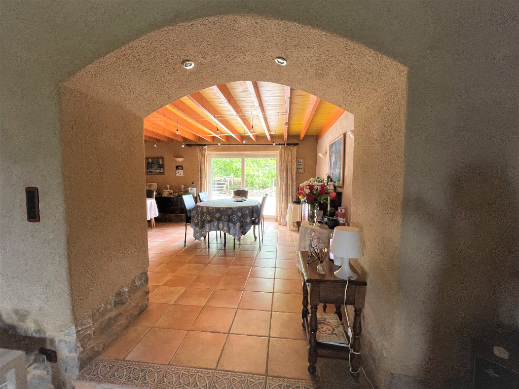 Maison T7 à Irodouer