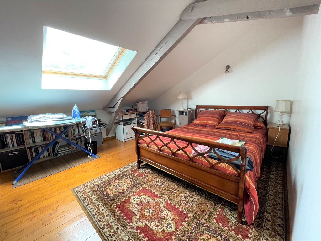 Maison T7 à Irodouer