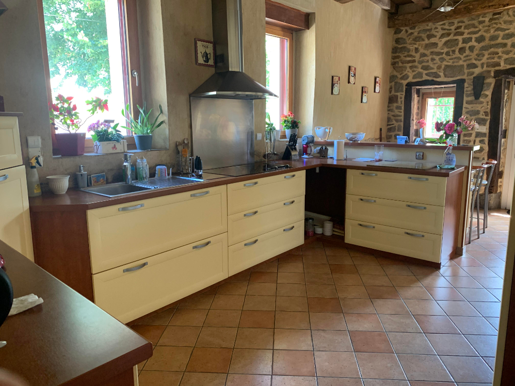 Maison T8 à Romille