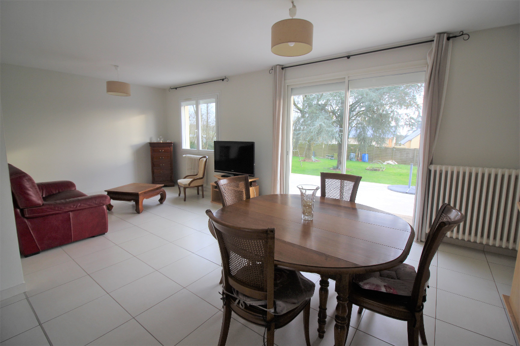 Maison T6 à Acigne