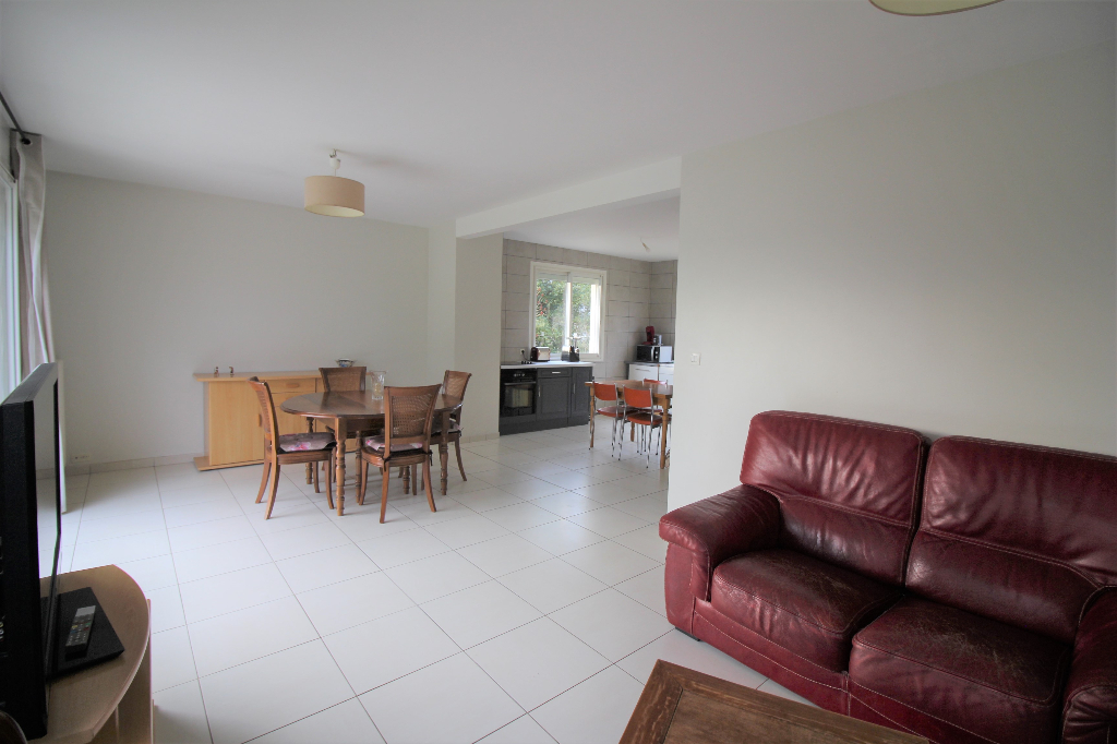 Maison T6 à Acigne