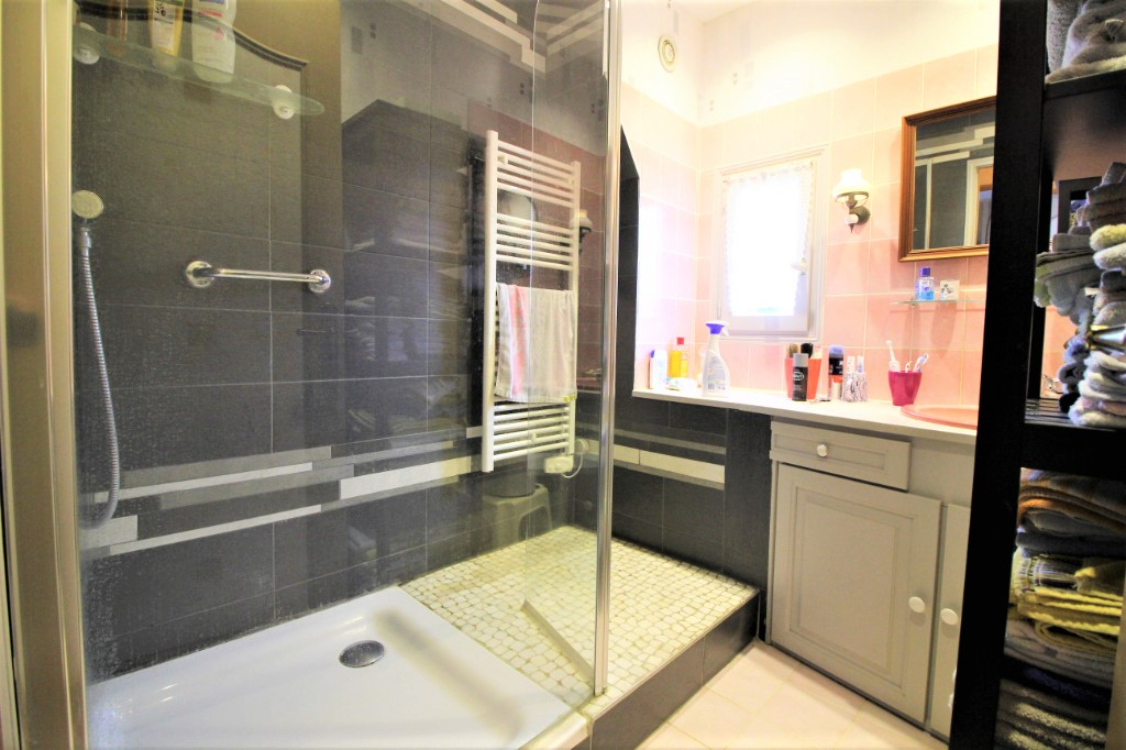 Maison T6 à Acigne