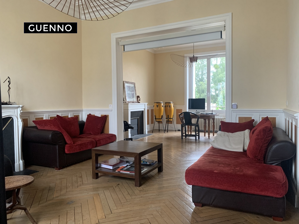 Maison T9 à Boisgervilly