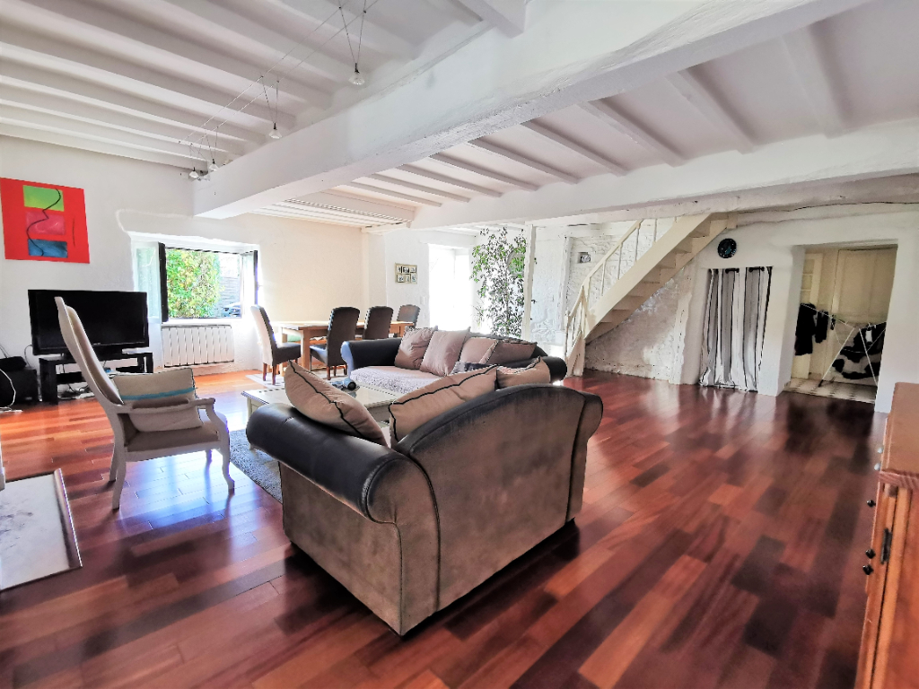 Maison T6 à Vern sur seiche
