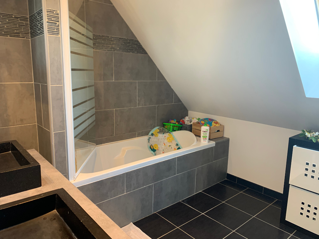 Maison T5 à Montreuil sur ille