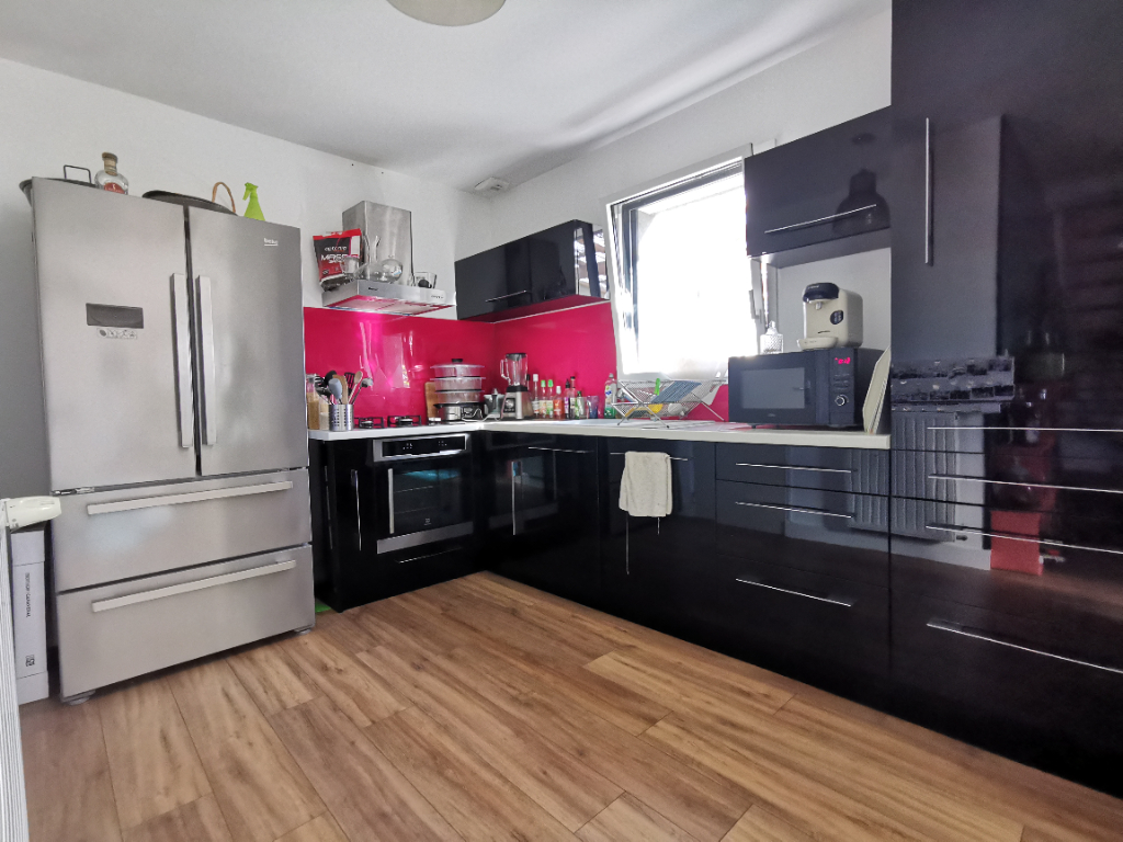 Maison T6 à Montfort sur meu