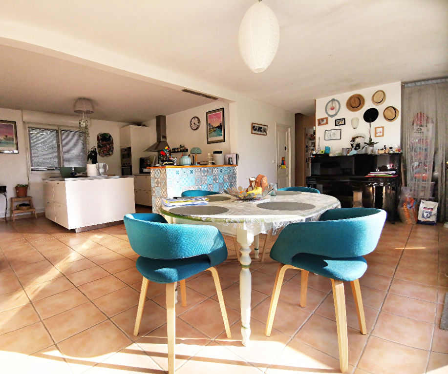 Maison T7 à Vezin le coquet