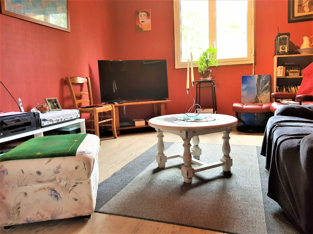 Maison T5 à Bourg des comptes
