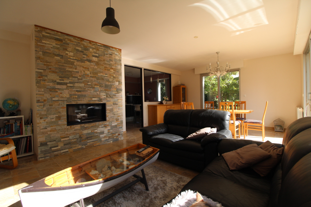 Maison T8 à Vern sur seiche