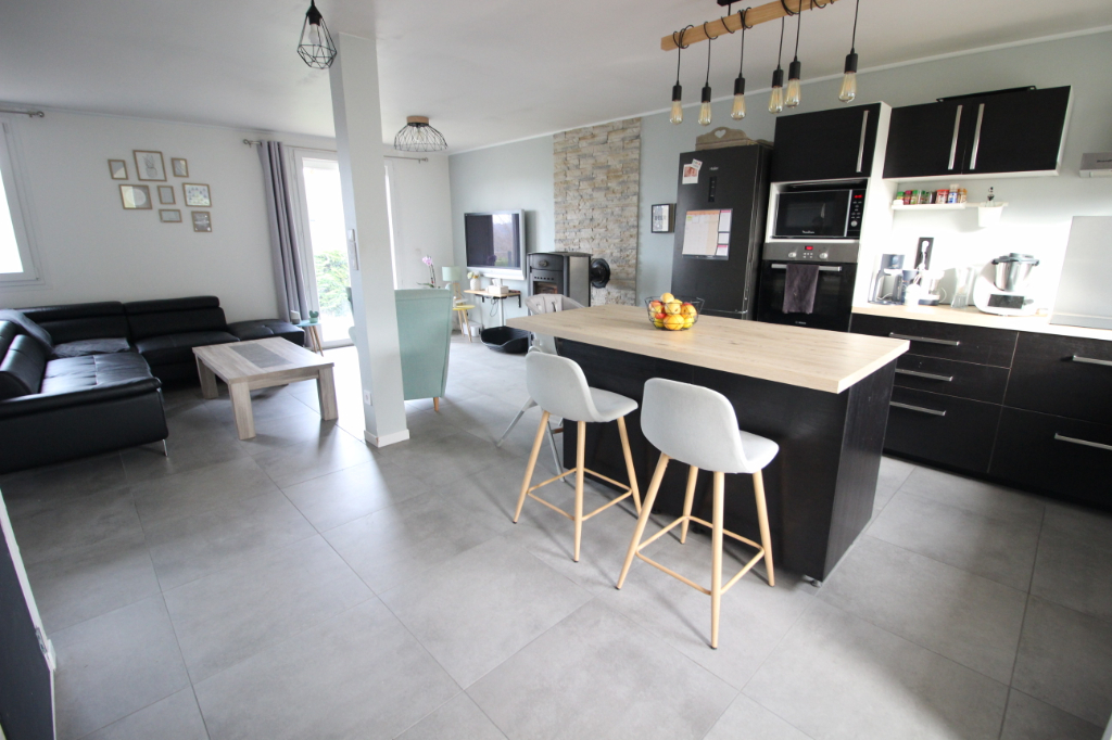 Maison T5 à Saint thurial