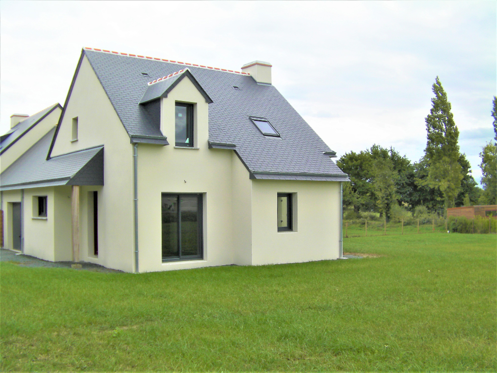 Maison T5 à Lusanger
