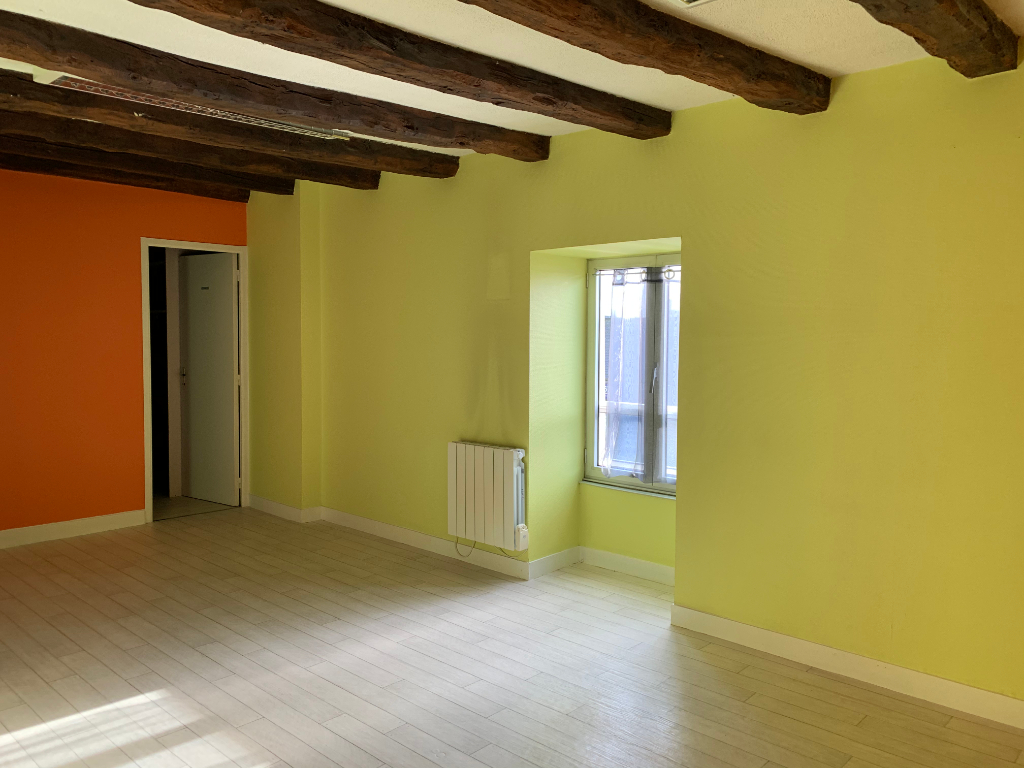 Immeuble T0 à La chapelle thouarault