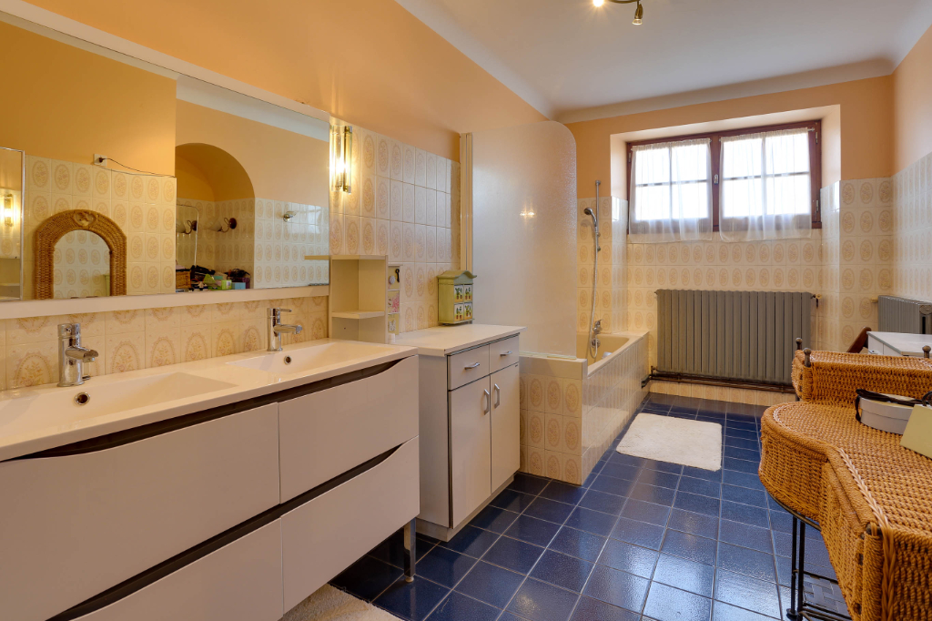 Maison T6 à Villepot