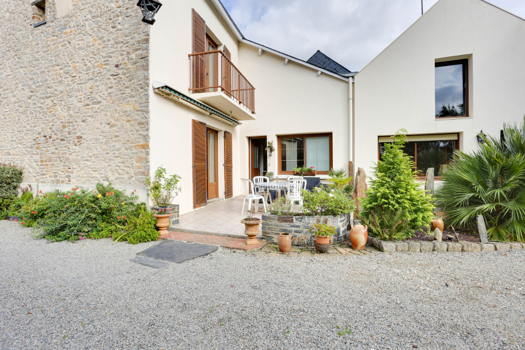 Maison T6 à Villepot