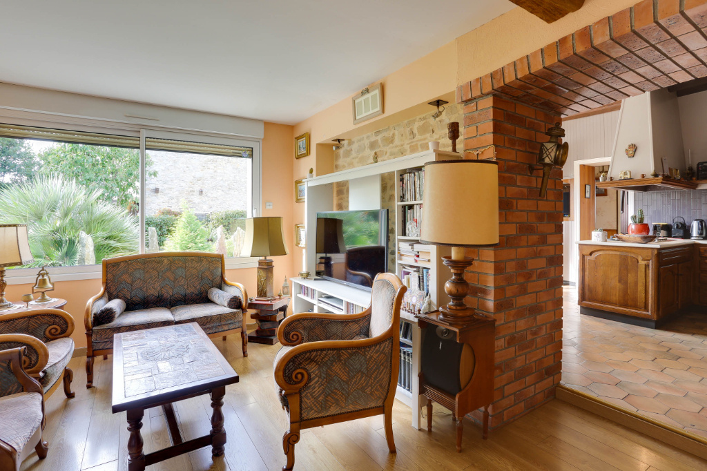 Maison T6 à Villepot