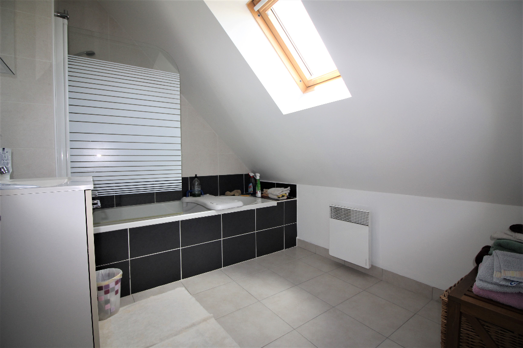 Maison T5 à Saint aubin d aubigne