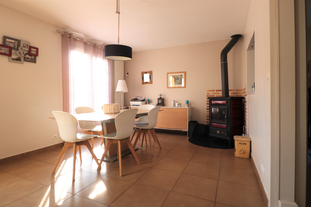Maison T6 à Saint gregoire